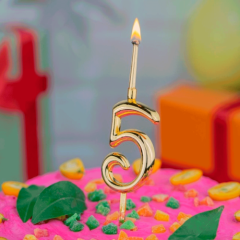 Свеча декоративная Цифра "5" Золотая 