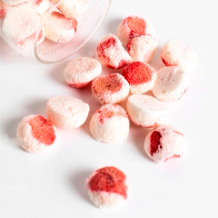 Клубника сублимированная Шарики в йогурте 1 кг 00040